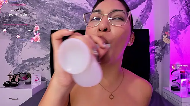 lilithDraven_'s cam snapshot