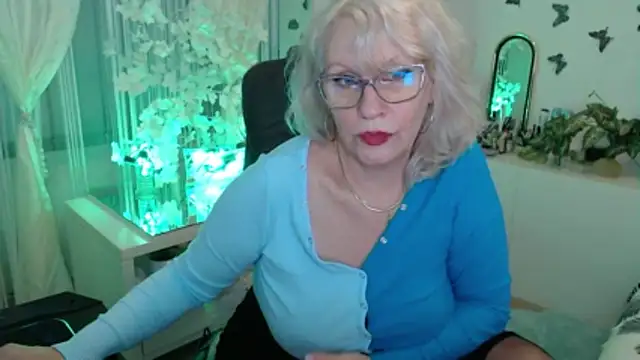 Ghertrude52's cam snapshot