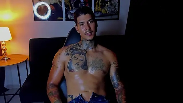 jiro_kenji1's cam snapshot