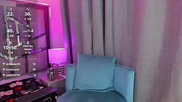 _valeria_saenz_'s cam snapshot