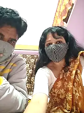 Priyaji7575's cam snapshot