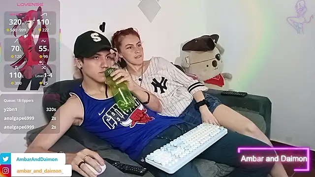 Ambar_and_daimon_'s cam snapshot