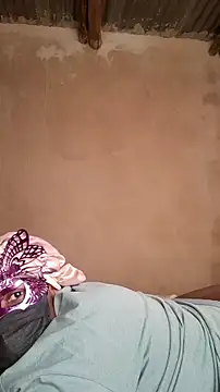 STUFUZASABO's cam snapshot