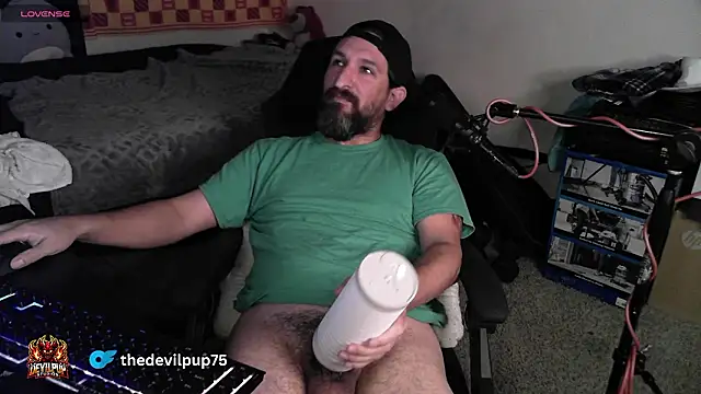 DevilPup75_ live sex cam