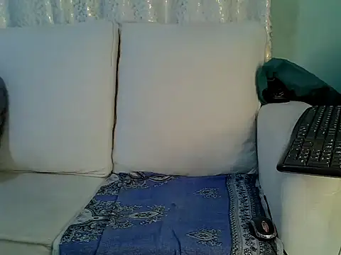 Caryyyl live sex cam