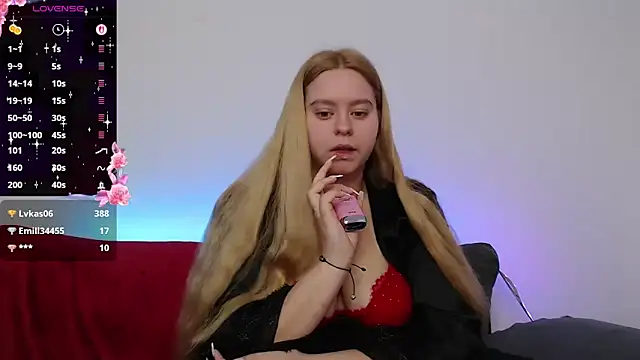 Mia_lou05 live sex cam