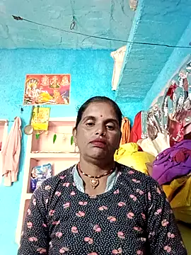 Manvi_hote's cam snapshot