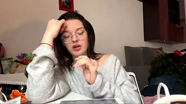 Leilla_Marusel's cam snapshot