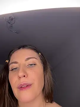 VanessaAnne's cam snapshot