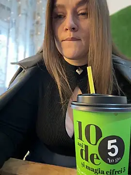 CrazyTori's cam snapshot