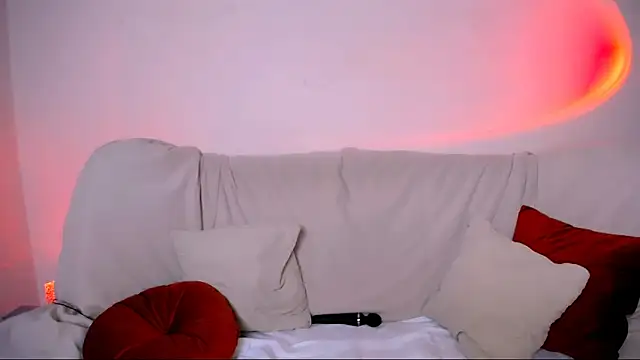 ElenaMonroe's cam snapshot