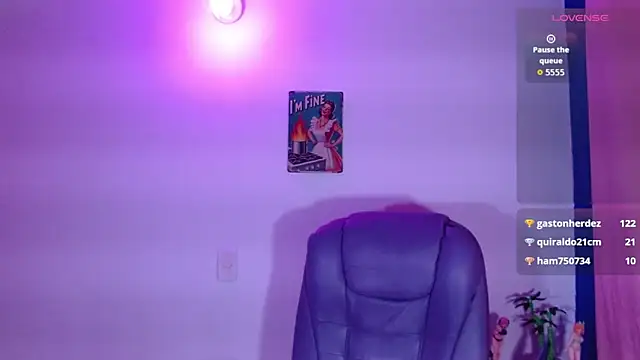 Azamy-12's cam snapshot