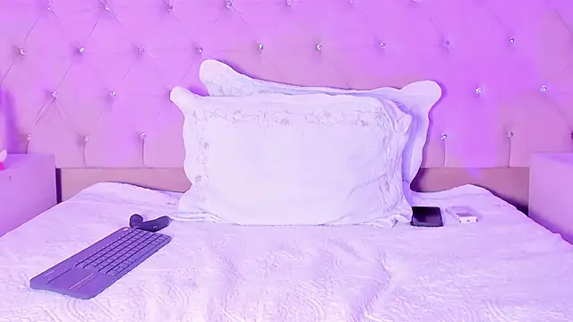 JazminRusso_'s cam snapshot