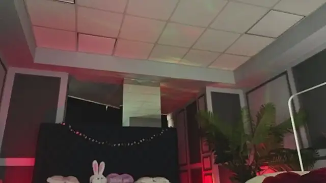 MissKiarra's cam snapshot