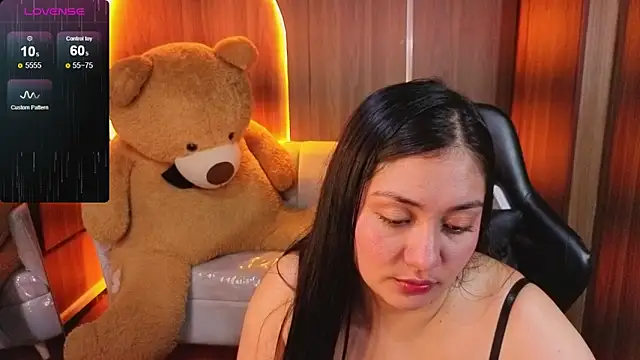 Ivony18_b's cam snapshot