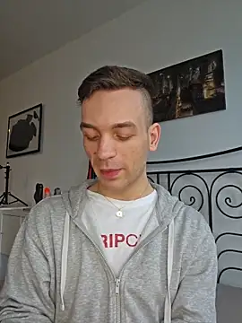 nickdtr23 live sex cam