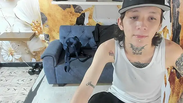 StraightBoy_Nick's cam snapshot