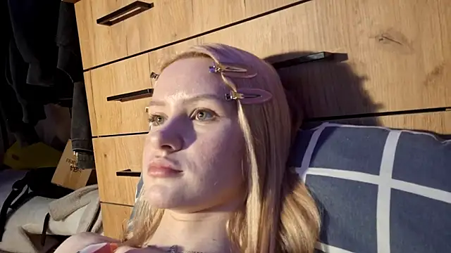 ChongTreece's cam snapshot