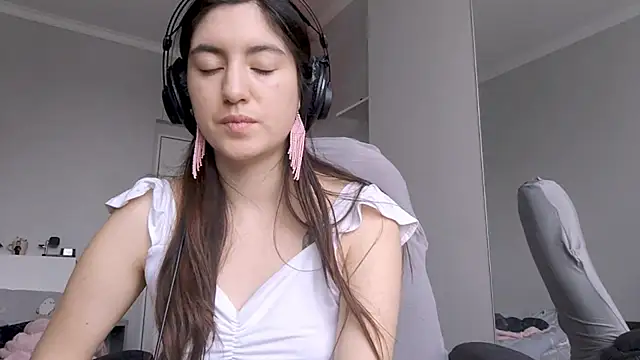 DeneenMcfate's cam snapshot