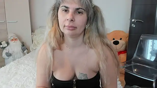 sweetemy4u's cam snapshot