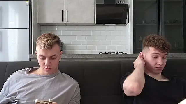 boys_sobolisha's cam snapshot