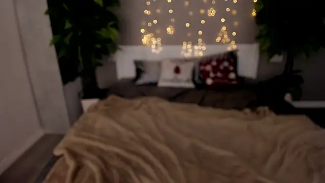 PaigePrado's cam snapshot