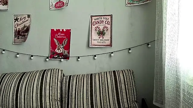 CutieAnny's cam snapshot