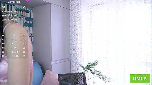 bombaleylo's cam snapshot