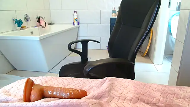 Lalakin900's cam snapshot