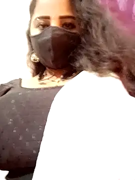 tamil_Vennila's cam snapshot