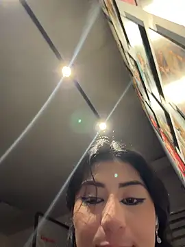 fiorella_paris live sex cam