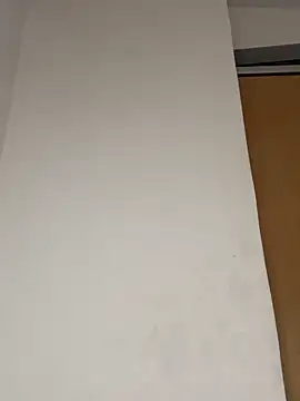 CaroBeach live sex cam