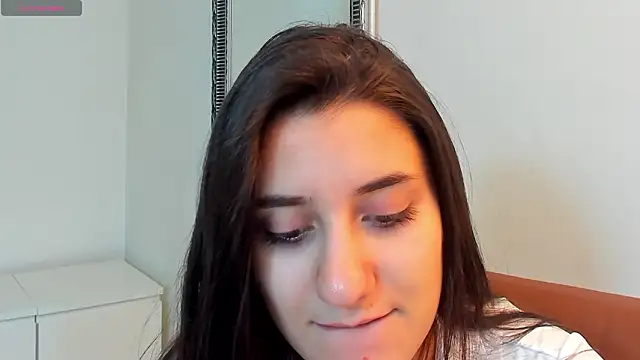 bad_dora's cam snapshot