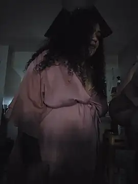 honeeyyy_pot's cam snapshot