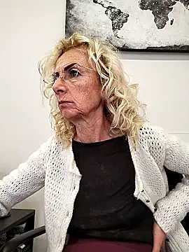 clarabell4 live sex cam