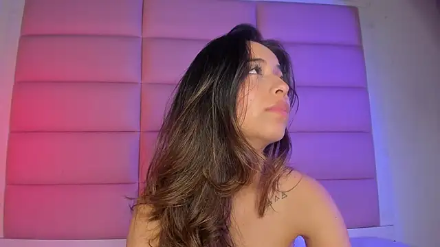 little-Emma live sex cam