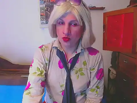 LorenJade live sex cam