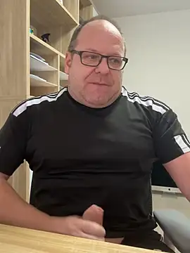 coupleLatinaLovers live sex cam