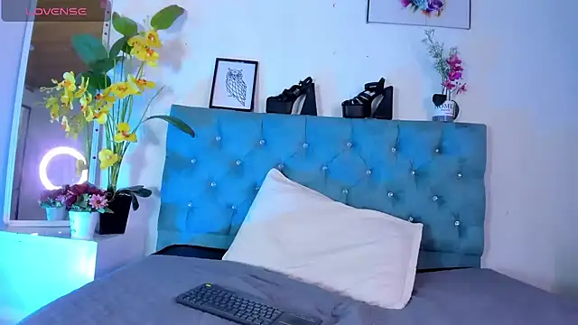 Tommy_Lovee live sex cam