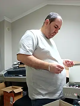 Andrew1900529 live sex cam