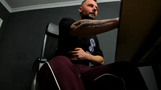 BrianHunts live sex cam