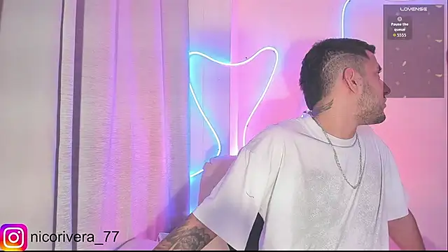 nico_rivera live sex cam