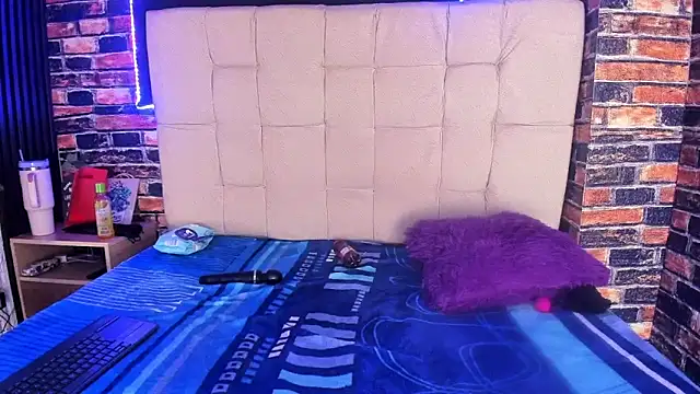 meelanyharux303av's cam snapshot