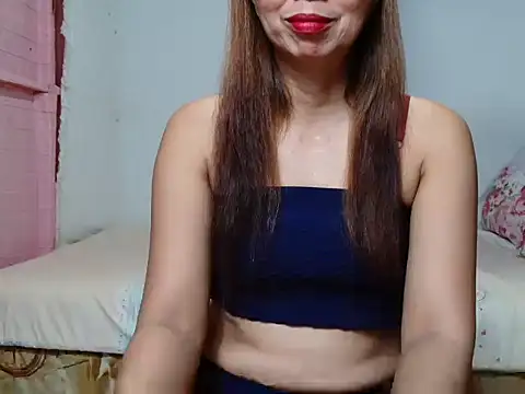 HelenaM's cam snapshot