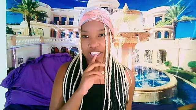 EroticSexyPrada's cam snapshot