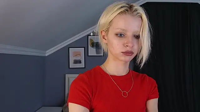 Naomi_Demio's cam snapshot