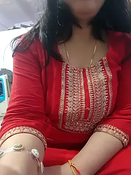 roshni_agrawal0's cam snapshot