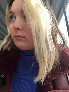 KateBurlesk's cam snapshot