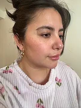 sukhakunis1's cam snapshot