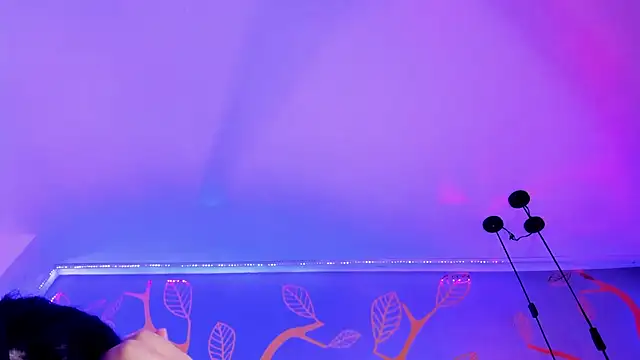 EmilyANDrew_ live sex cam